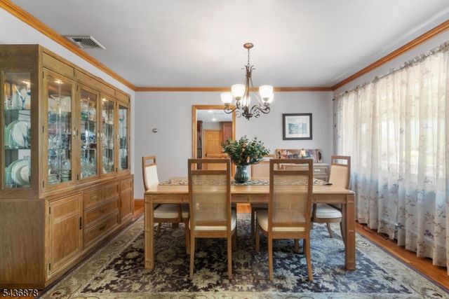 36 Underwood Rd, Montville Twp., NJ 07045