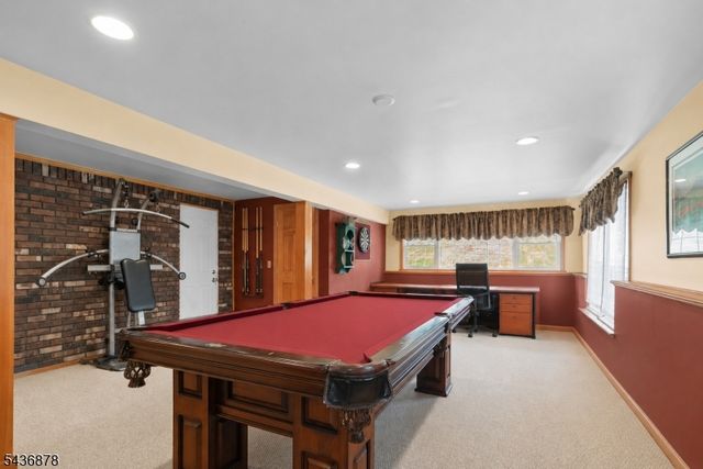 36 Underwood Rd, Montville Twp., NJ 07045