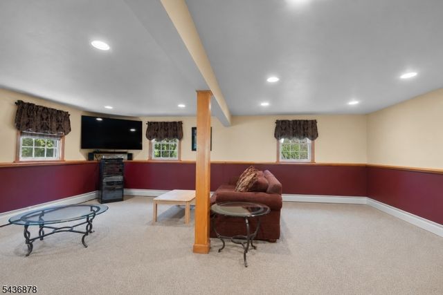 36 Underwood Rd, Montville Twp., NJ 07045