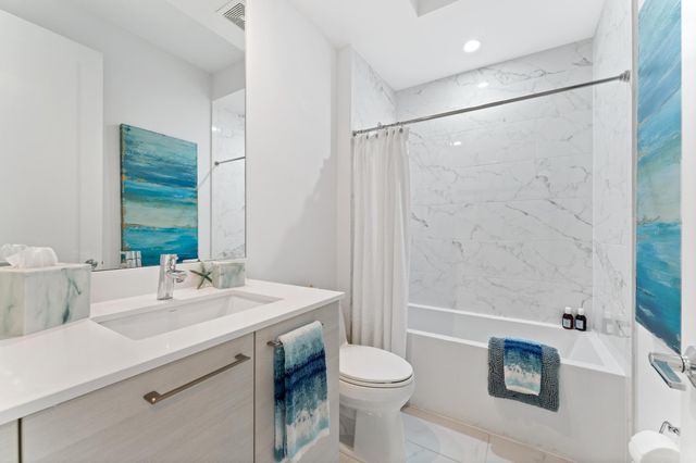 100 Water Clb Way, North Palm Beach, FL 33408