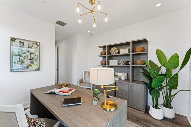 100 Water Clb Way, North Palm Beach, FL 33408