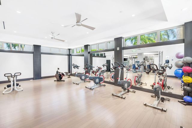 100 Water Clb Way, North Palm Beach, FL 33408