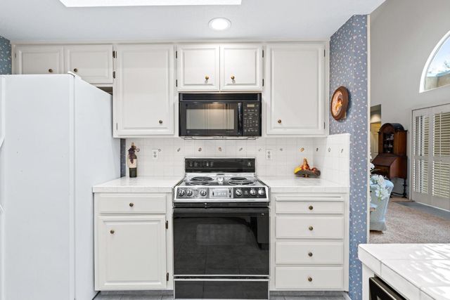 1809 Holly Oak Dr, Modesto, CA 95354