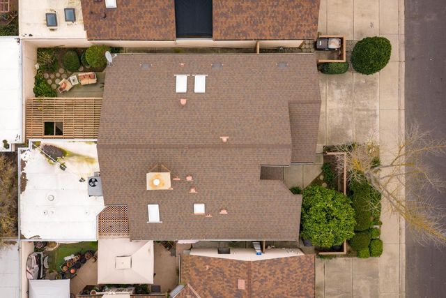 1809 Holly Oak Dr, Modesto, CA 95354