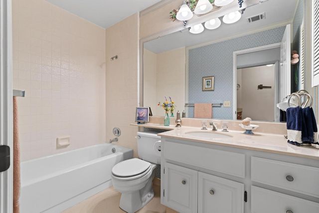 1809 Holly Oak Dr, Modesto, CA 95354