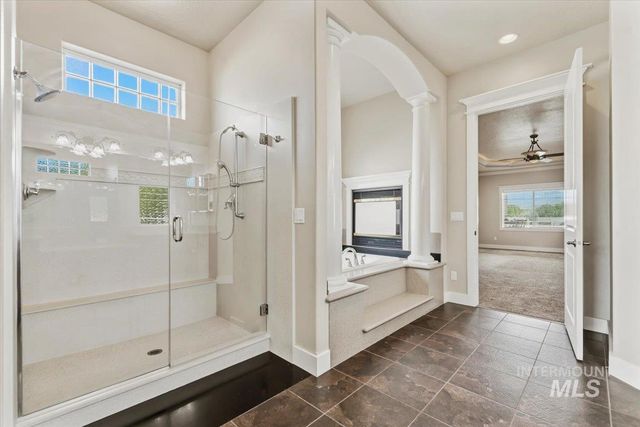 6082 N Jericho Rd, Meridian, ID 83646