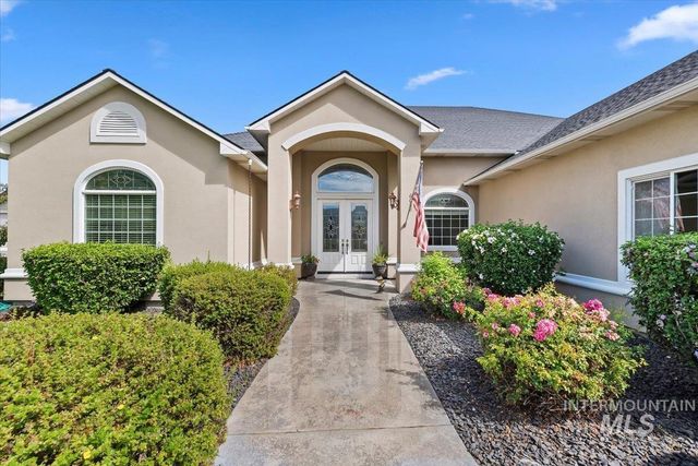6082 N Jericho Rd, Meridian, ID 83646