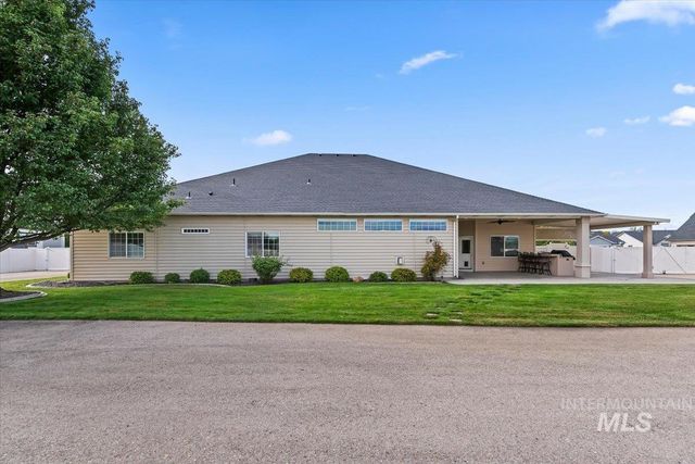 6082 N Jericho Rd, Meridian, ID 83646