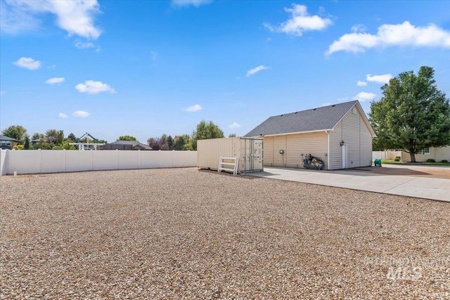 6082 N Jericho Rd, Meridian, ID 83646