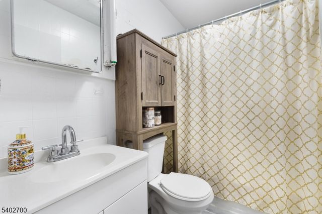 41 Nunn Ave, Washington Boro, NJ 07882