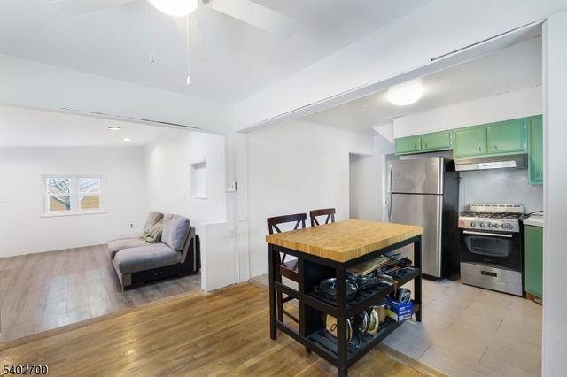 41 Nunn Ave, Washington Boro, NJ 07882