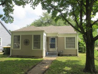 106 CRAIG ST. Street, Hillsboro, TX 76645