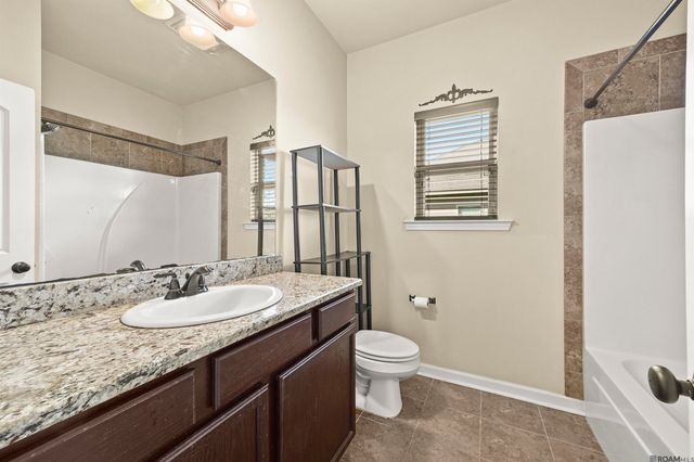 39059 Elliott Ave, Prairieville, LA 70769