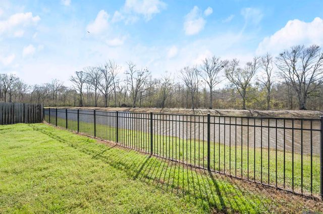 39059 Elliott Ave, Prairieville, LA 70769