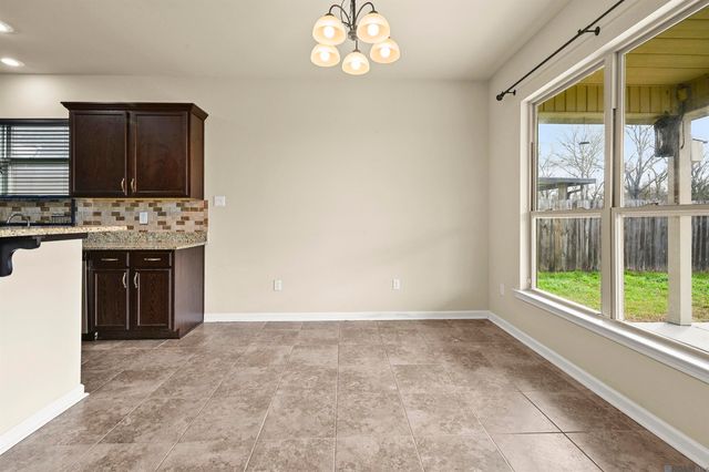 39059 Elliott Ave, Prairieville, LA 70769