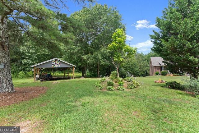 1020 Easy Street, Toccoa, GA 30577