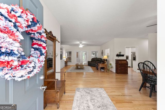 1020 Easy Street, Toccoa, GA 30577