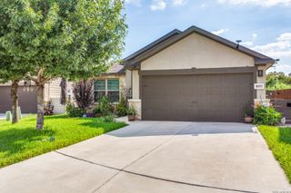 8852 Straight Oaks, San Antonio, TX 78254