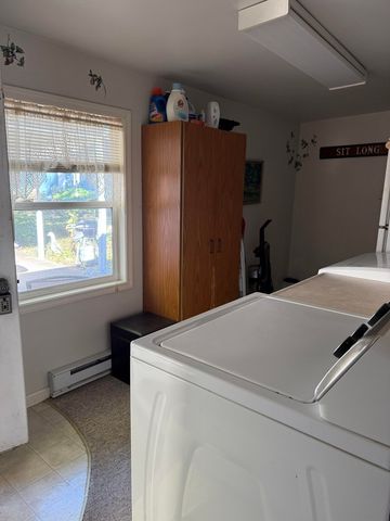 430 E Court Street, Hennepin, IL 61327