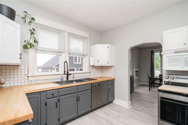 304 SE Jackson Street, Greenfield, IA 50849