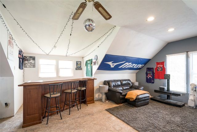 304 SE Jackson Street, Greenfield, IA 50849