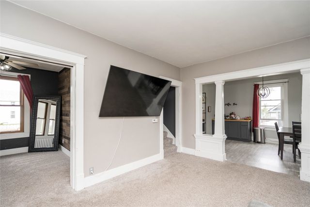 304 SE Jackson Street, Greenfield, IA 50849