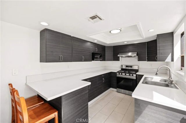 1121 E Grand Ave B, Pomona, CA 91766