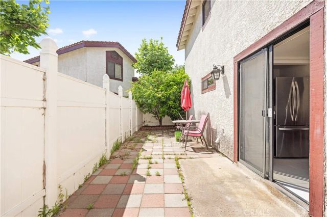 1121 E Grand Ave B, Pomona, CA 91766