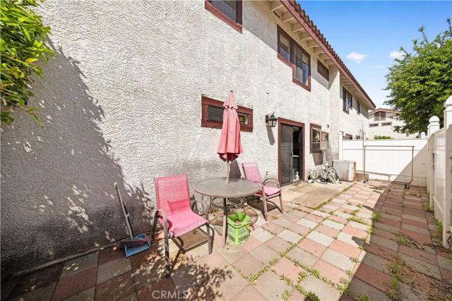 1121 E Grand Ave B, Pomona, CA 91766