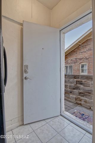 912 E 6th Street, Tucson, AZ 85719