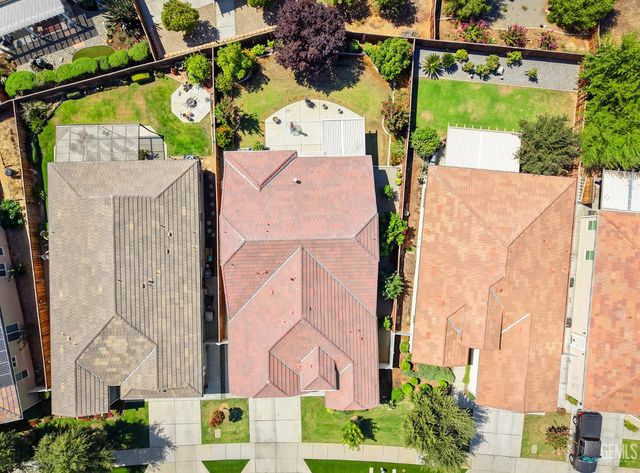 9801 Tallin Place, Bakersfield, CA 93306