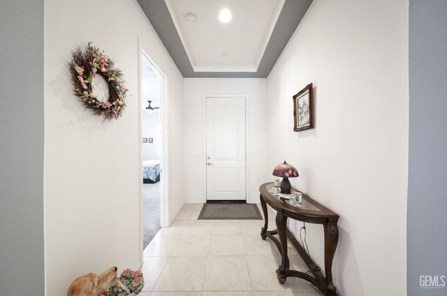 9801 Tallin Place, Bakersfield, CA 93306