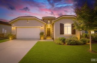 9801 Tallin Place, Bakersfield, CA 93306