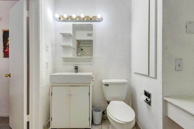 4040 San Felipe Street 134, Houston, TX 77027