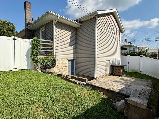 1509 Q Street, Bedford, IN 47421