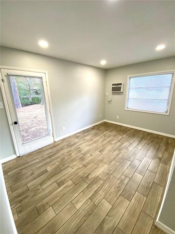 18107 LAKE FRONT DRIVE, Lutz, FL 33548