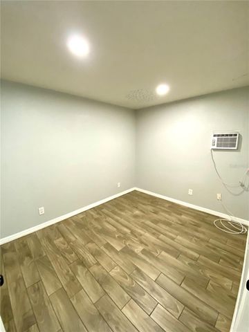 18107 LAKE FRONT DRIVE, Lutz, FL 33548