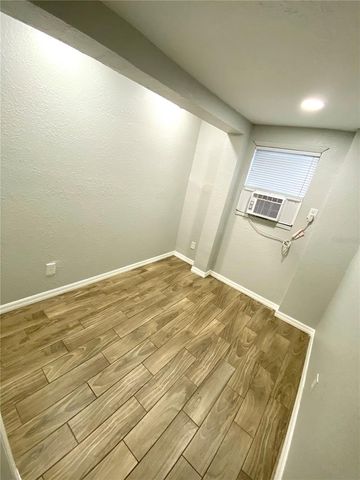 18107 LAKE FRONT DRIVE, Lutz, FL 33548