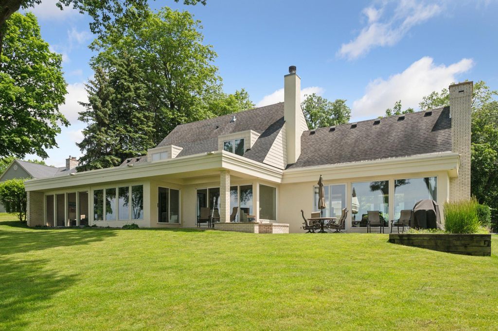4770 Manitou Road, Excelsior, MN 55331 — photo 2