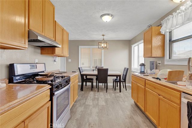 27763 Crestview, Barstow, CA 92311