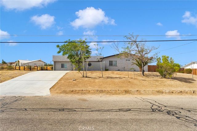 27763 Crestview, Barstow, CA 92311