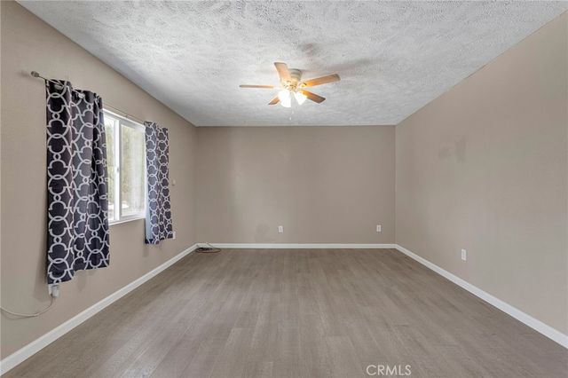27763 Crestview, Barstow, CA 92311