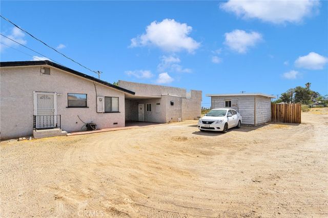 27763 Crestview, Barstow, CA 92311
