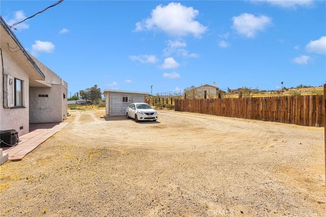 27763 Crestview, Barstow, CA 92311