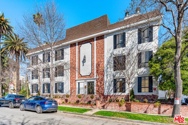 9191 Charleville Boulevard 102, Beverly Hills, CA 90212