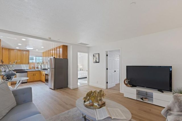 383 N Sunnyvale Avenue, Sunnyvale, CA 94085