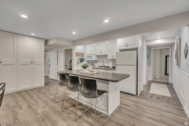 9162 S GLENN ABBEY WAY, Sandy, UT 84093