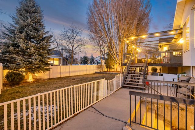 9162 S GLENN ABBEY WAY, Sandy, UT 84093