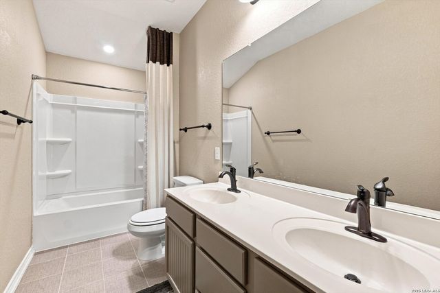 5111 BELLEZA DR, San Antonio, TX 78261