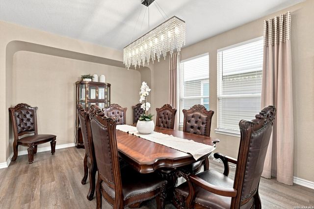 5111 BELLEZA DR, San Antonio, TX 78261